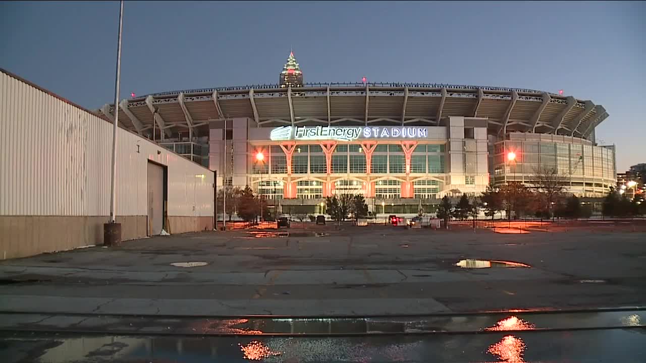 Cleveland City Council moves to demolish 2 waterfront warehouses to prepare site for NFL Draft