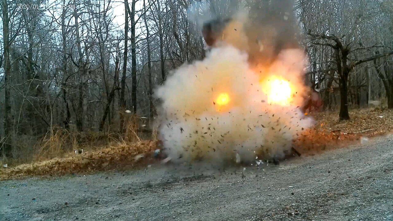 DESTROYING A TRUCK/AWESOME TANNERITE EXPLOSION!