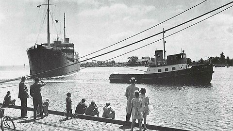 Fartyget ligger i hamnen