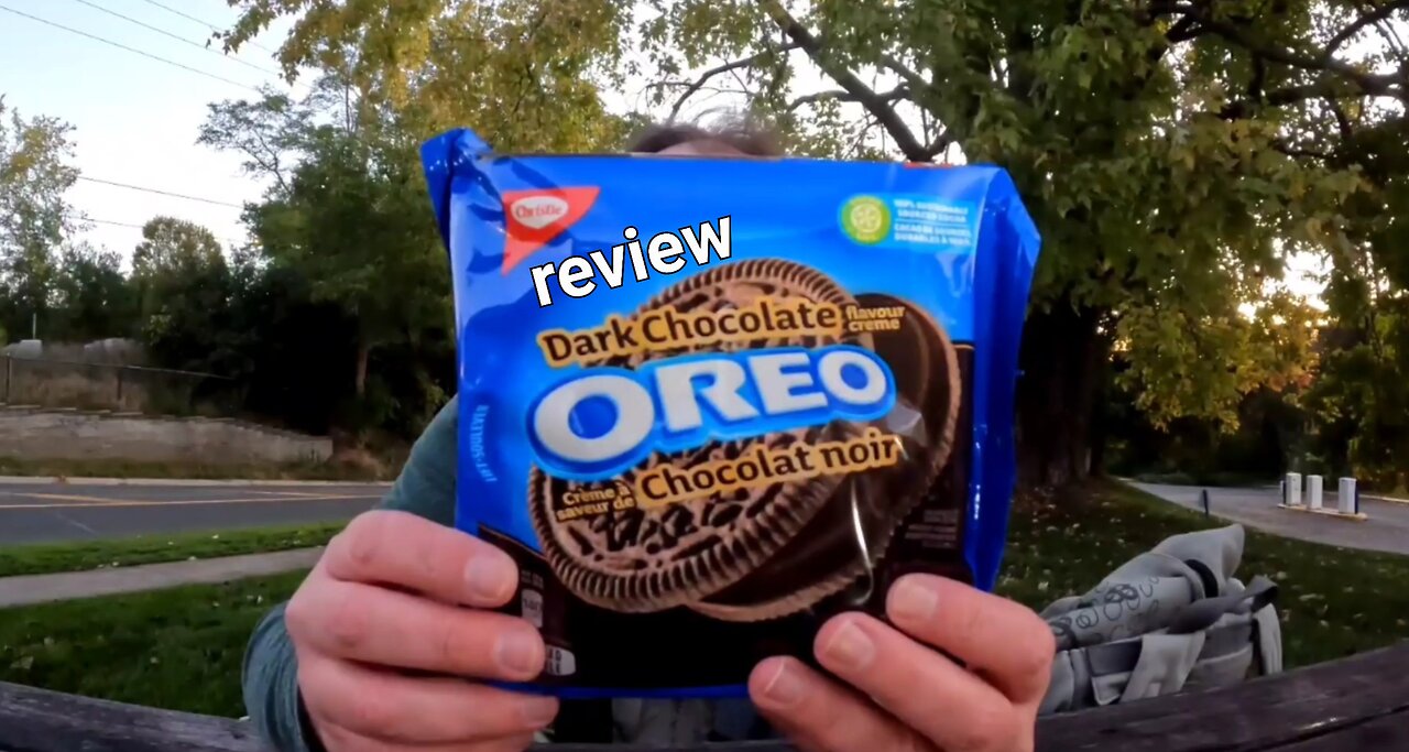 Oreo Dark Chocolate cookies Review Canada