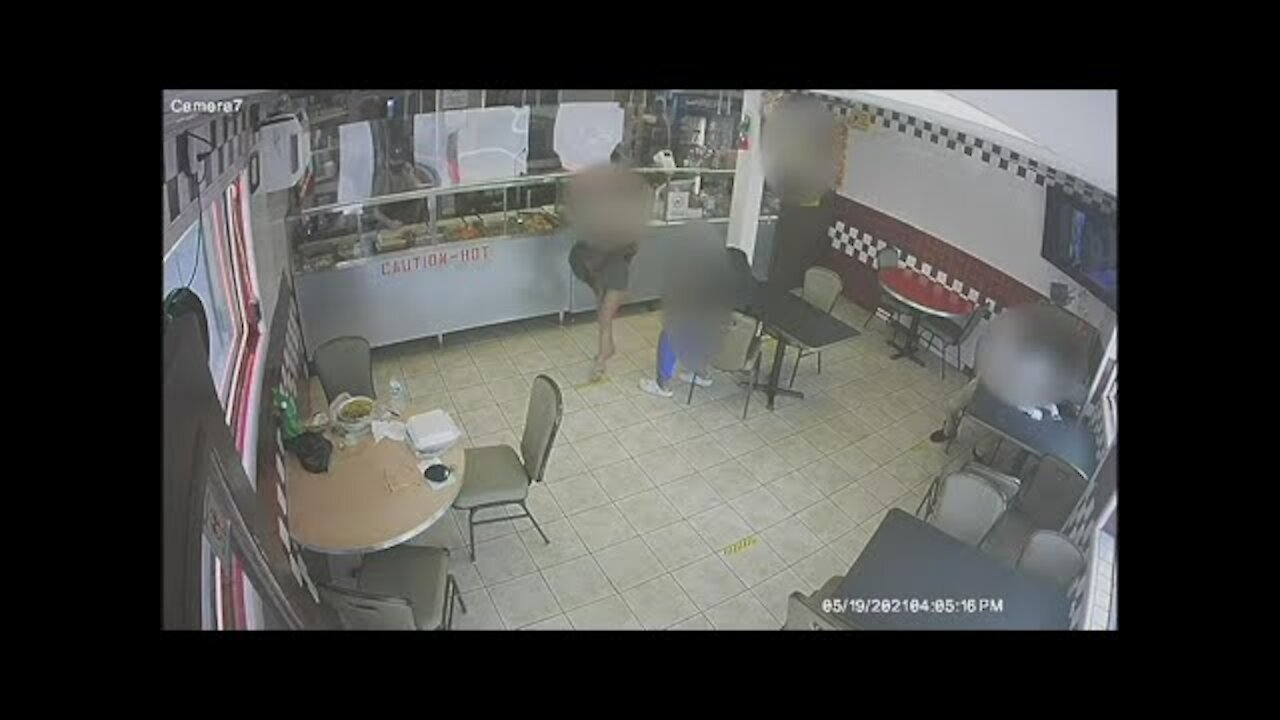 Teen mom, 14, hands newborn baby to restaurant customer and leaves