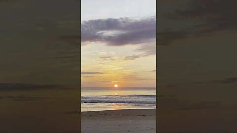 Ep.28 S.1 - Relax, Sleep, Study, Work with Beach Sun Rise #shorts