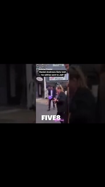 Victorian Premier Daniel Andrews gets heckled in Melbourne