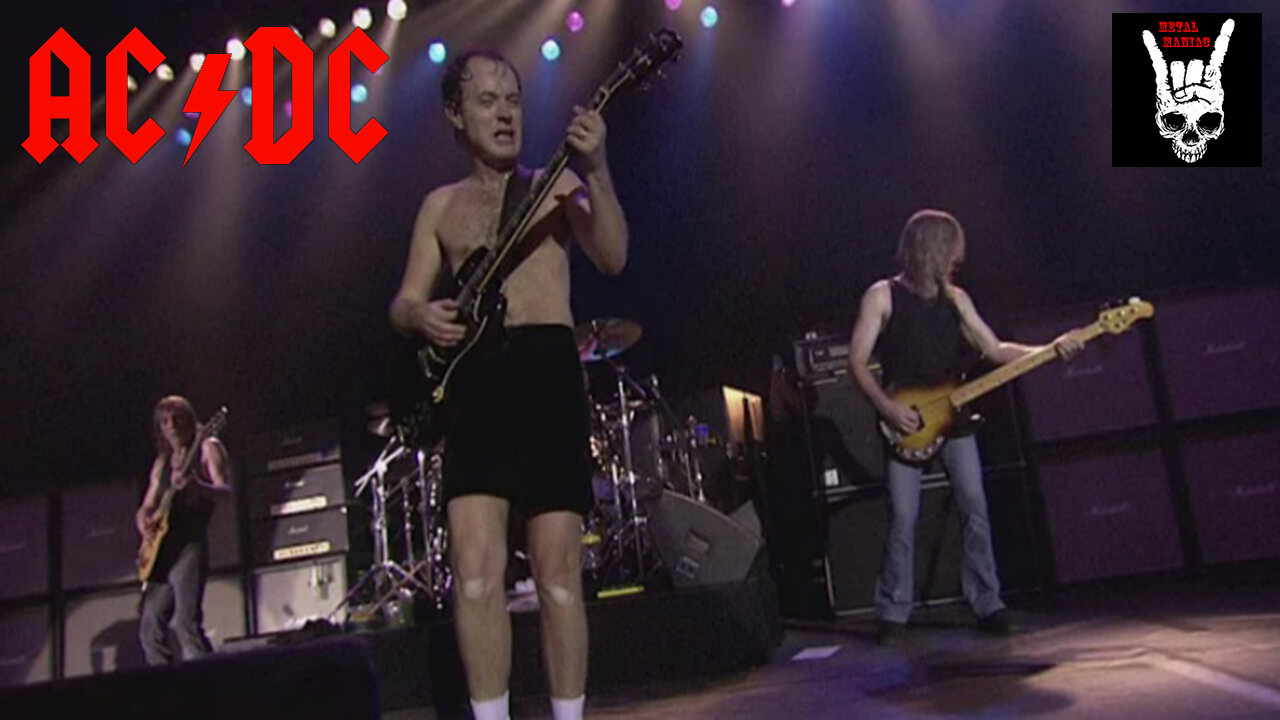 AC/DC - Rock And Roll Ain't Noise Pollution - Live @ the Circus Krone