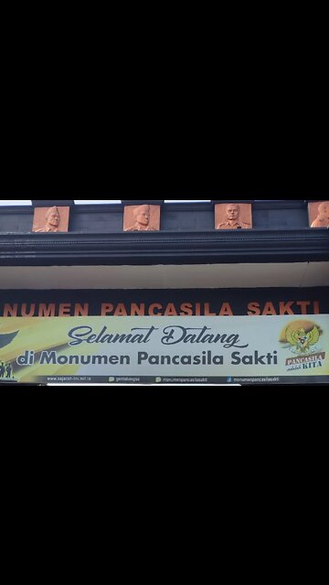 Di Depan Monumen Pancasila Sakti #Shorts