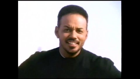 Legendary singer and songwriter James Ingram has lost his battle with brain cancer