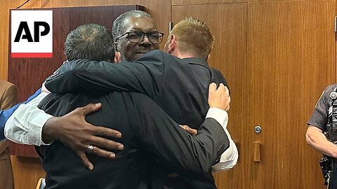 Moment 3 Michigan mall guards found not guilty of involuntary manslaughter in 2014 death