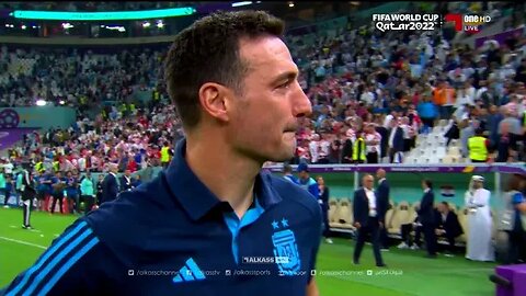 messi giving hugs to the coach after wining against Croatia #hightlight #worldcup