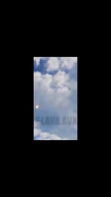 ★★★ MiG-29 of the Ukrainian Air Force Shoots Down Russian Su-35