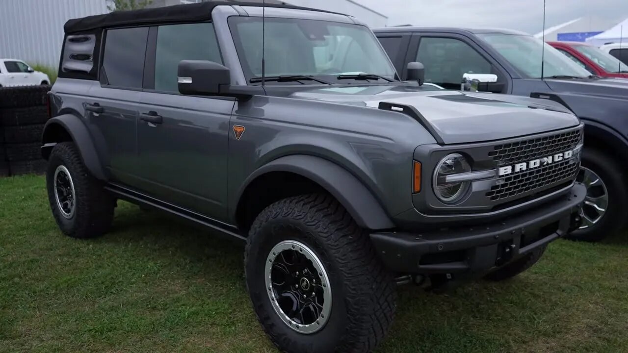 2021 Ford Bronco 4 Door Badlands Sasquatch, Is This The Better Off Roader?