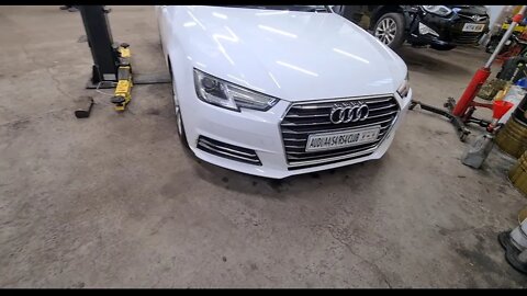 My Audi A4 has a clicking noise at the front, intro video for the channel #audi #a4