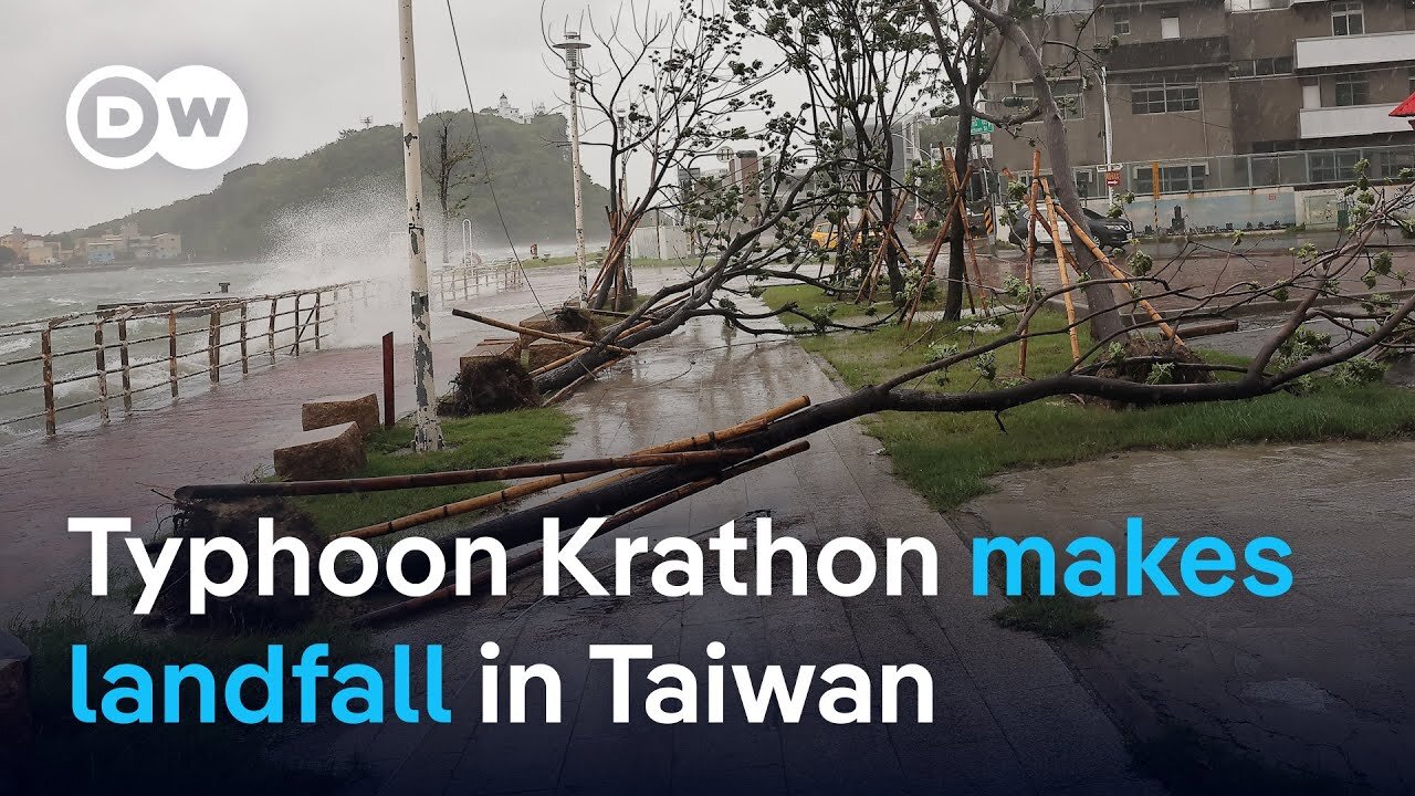 Weird' Typhoon Krathon lands on Taiwan's west coast | DW News