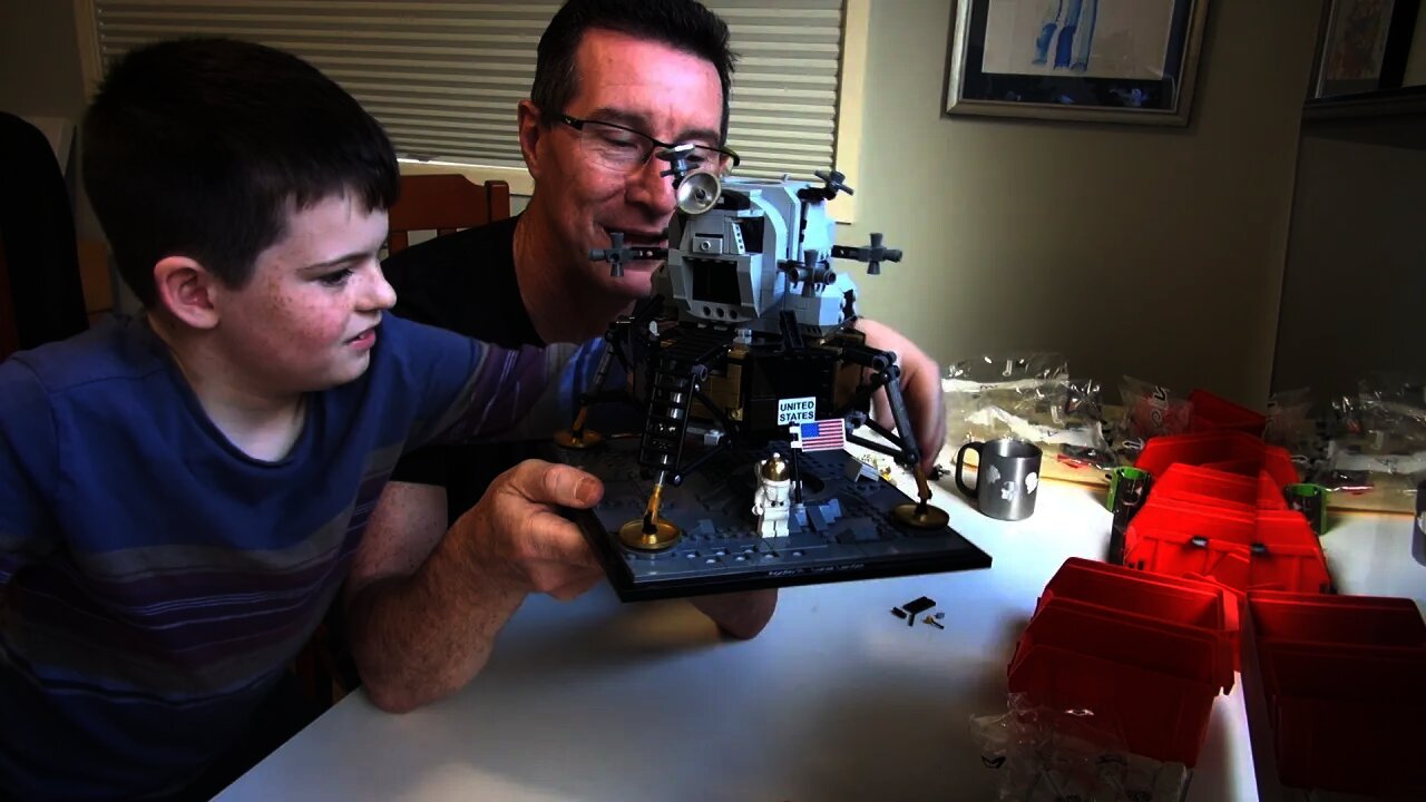 LEGO Apollo 11 Lunar Lander BUILD - Part 2 of 2