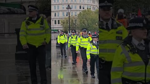 Police stop oil protesters #metpolice