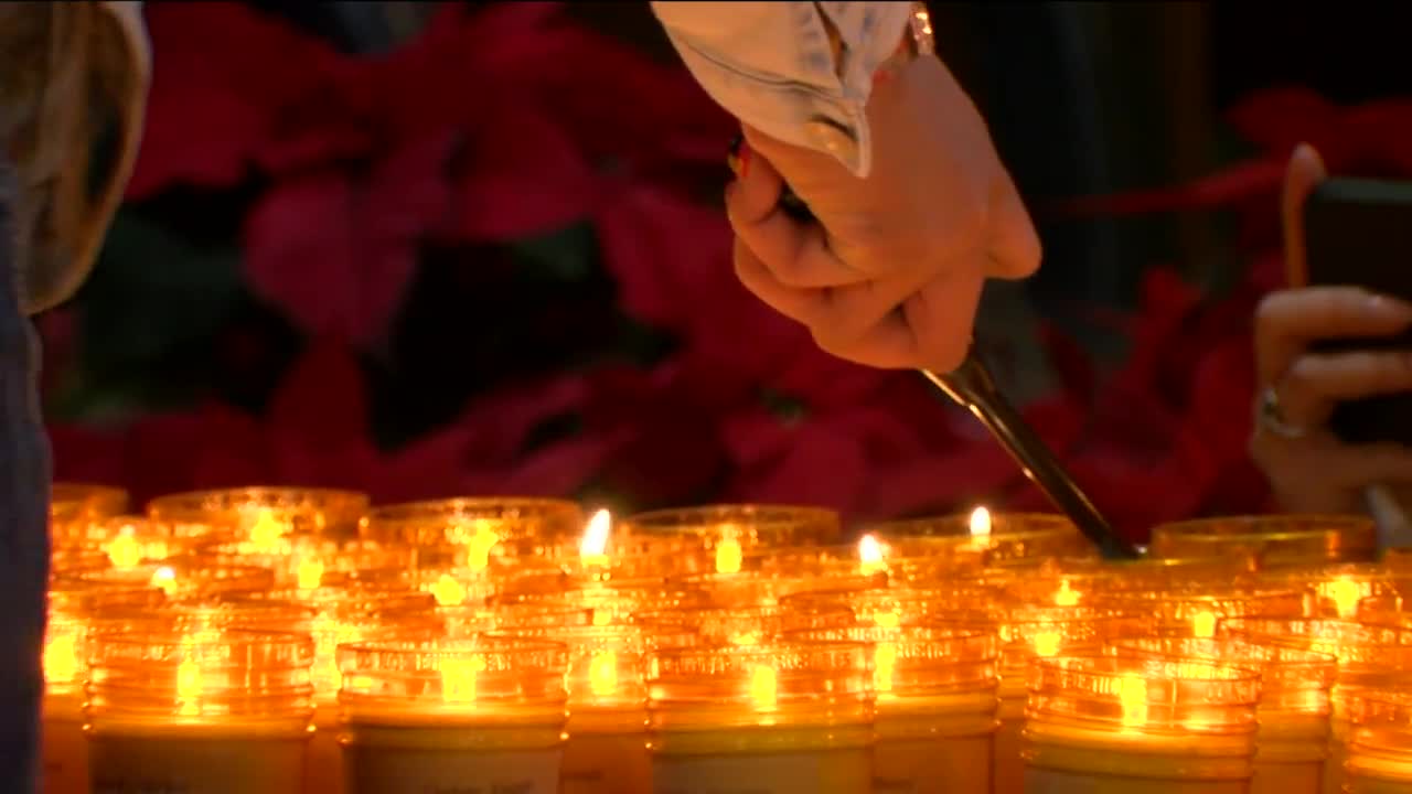 Candlelight vigil held for Milwaukee 2020 homicide vicitims