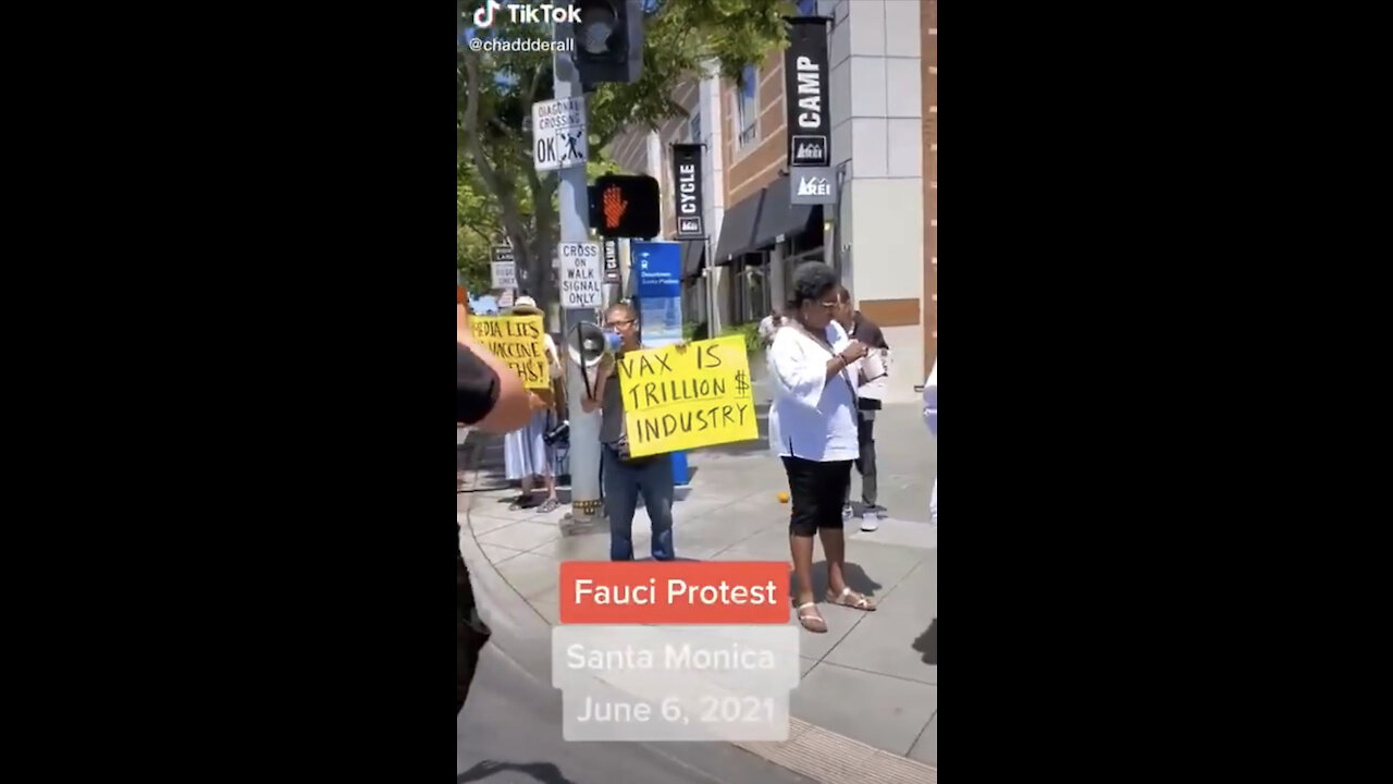 TSVN31 6.2021 ANTHONY FAUCI PROTEST SANTA MONICA JUNE 6 2021