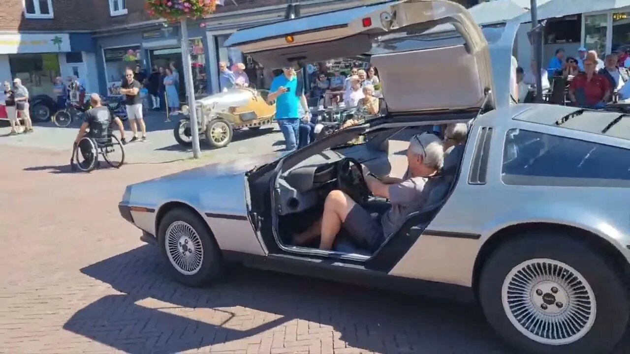 DMC Delorean is back to the future. Oldtimertreffen Geleen 8.2022
