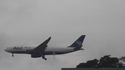 Airbus A330 PR-AIW na final antes de pousar em Manaus vindo de Campinas 13032021
