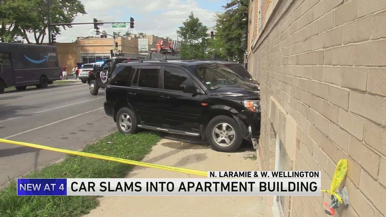 'It's like a meteor hit': Hit-and-run crash sends car into Belmont Cragin apartment