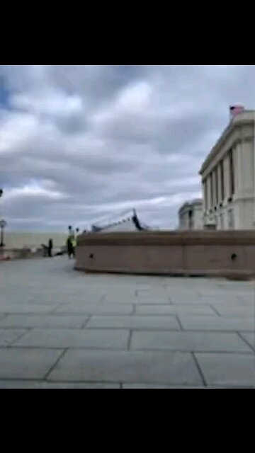 JAN 6 METRO POLICE OFFICER TOLD WHAT? WATCH HERE.