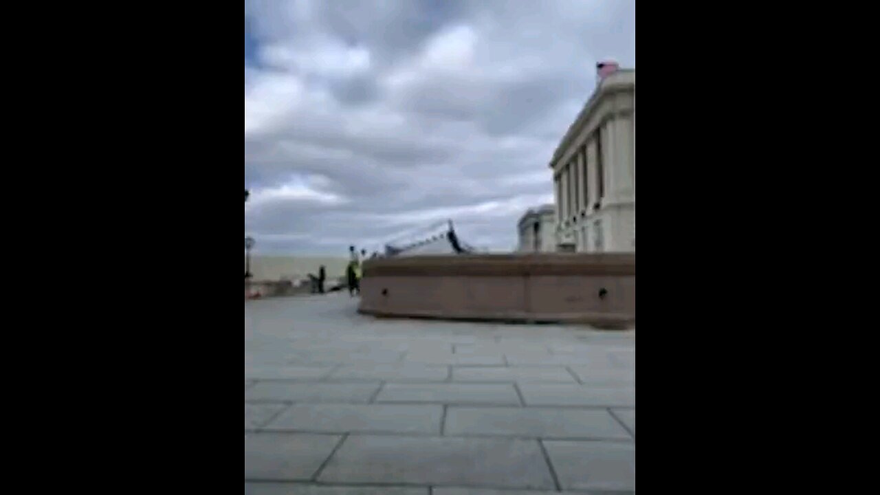 JAN 6 METRO POLICE OFFICER TOLD WHAT? WATCH HERE.