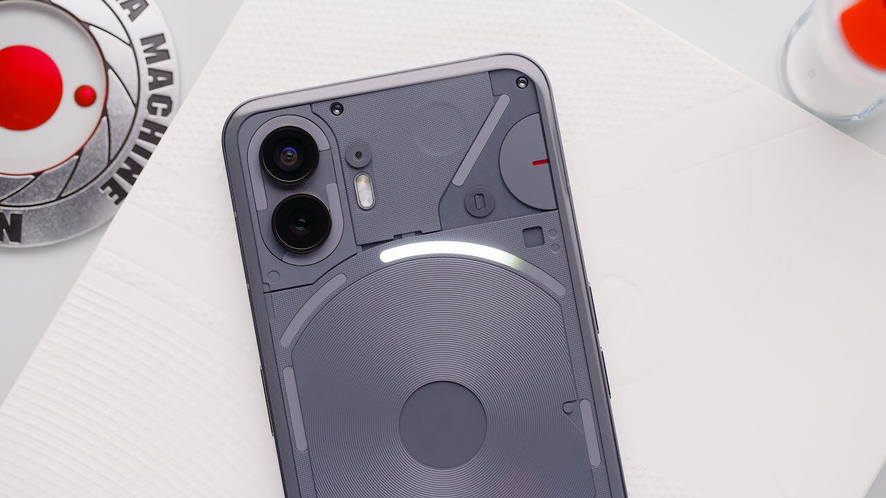 Nothing Phone 2 Review : A Real Personality!