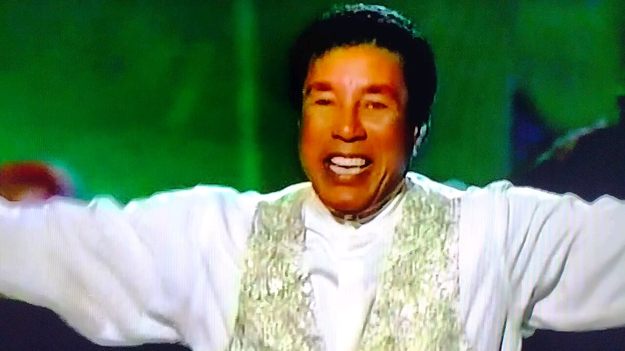 Smokey Robinson You Really Got A Hold On Me Live