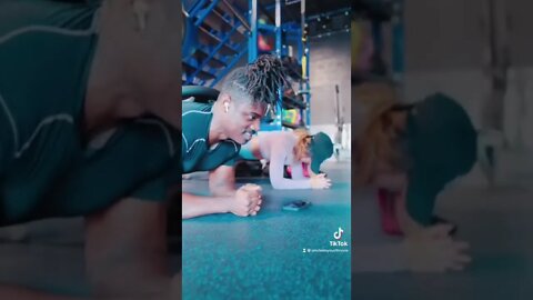 I need a chick who makes more money than me 👑