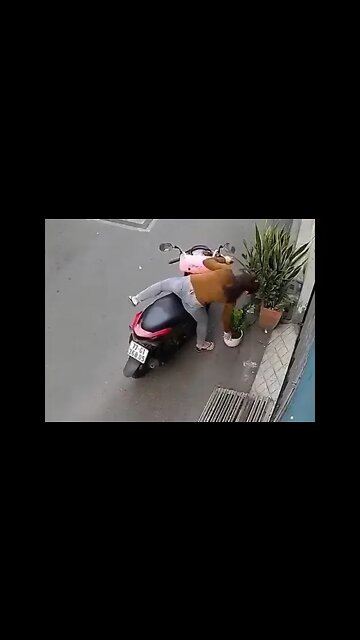 Its as easy as falling off a bike