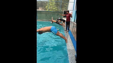 25m sprint #swimming