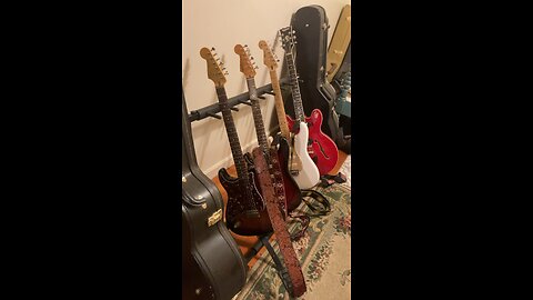 4 guitars for the discontent