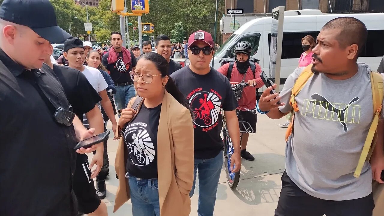 Los Deliversitas Unidos Workers Justice Project Ligia Guliapia Confronted August 2023 outside Court