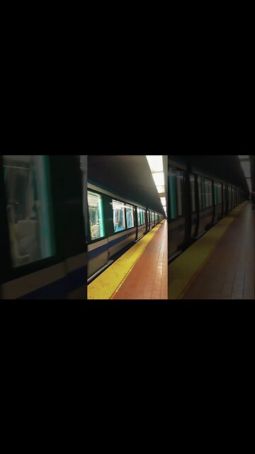 Breathtaking metro areival #viralvideo #montreal #subway #train #travel