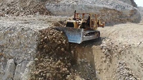 1972-79 OLD CAT DOZERS!**HD DRONE VIEW-10