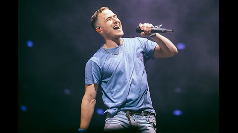 Mike Posner - I Took A Pill In Ibiza (Seeb Remix) OFFICIAL VIDEO