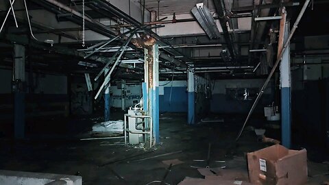 Exploring Creepy Haunted Factory