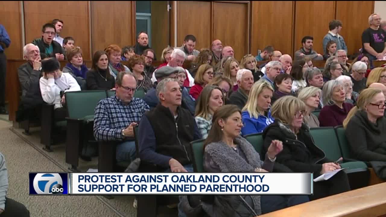 Protest against Oakland County support for Planned Parenthood