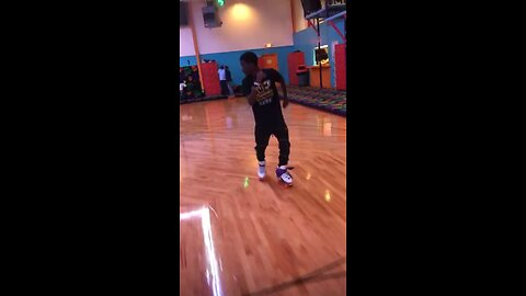SkateLyfe showing those moves DjGThizzle