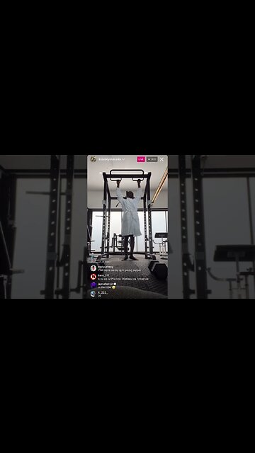 Booby Shmurda Attempts Working Out In His Robe😂