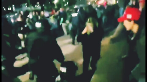 DC Cops Beat Up Trump Protesters