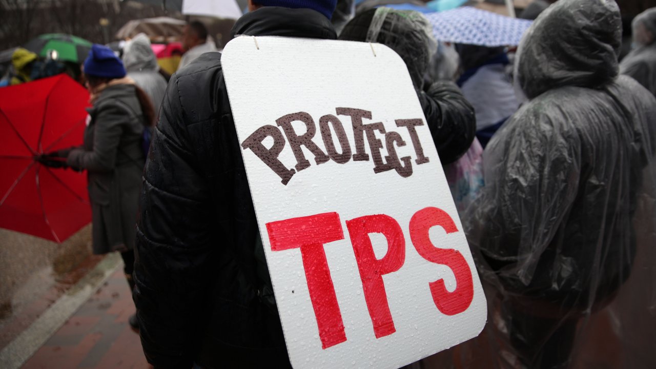 U.S. Extends Protections For Thousands From El Salvador