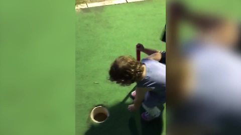 Tot Girl Cheats On Mini Golf Course