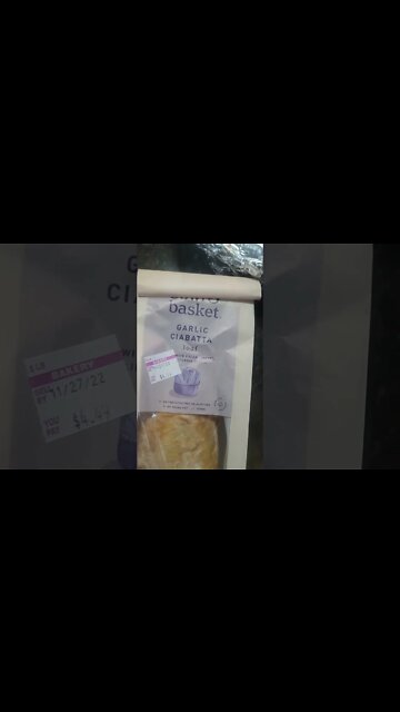 #garlicbread #thanksgiving #ciabatta 😂😂😂. #vibes from my #family including my goofy #sister to yours