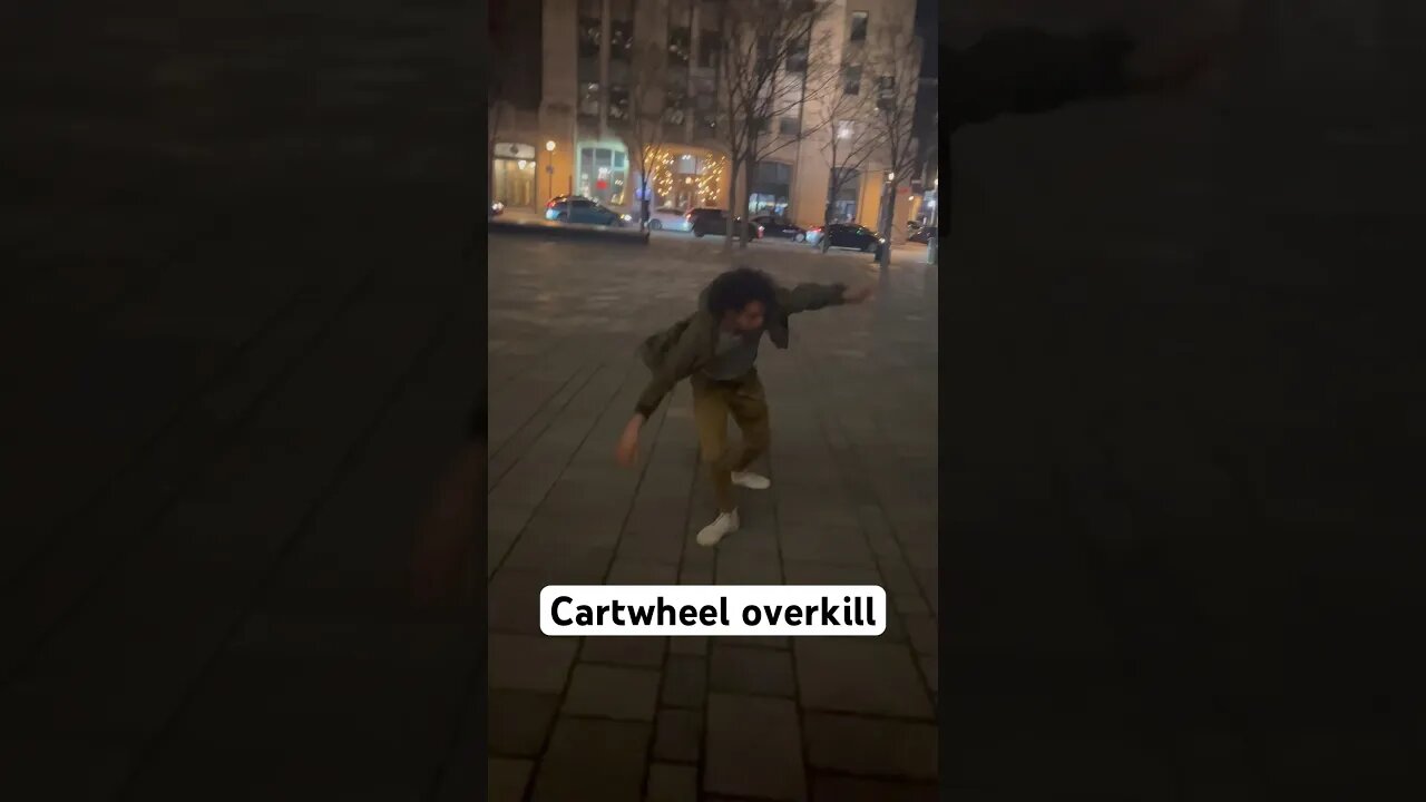 How many cartwheels can you do?#funny #viral #shorts #youtubeshorts #motivation