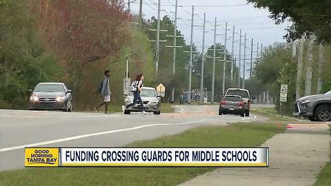 Hillsborough Co. commissioners to vote on placing crossing guards at every middle school