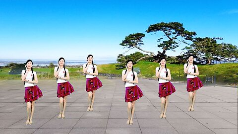 32步廣場舞《花兒哪有阿妹俏》抒情柔美32步，簡單好看好學！
