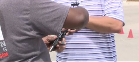 Anonymous guns turn-in in NLV