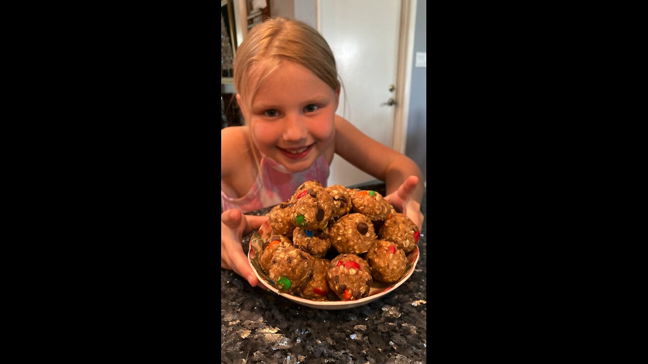 Michelle’s Peanut Butter Protein Balls