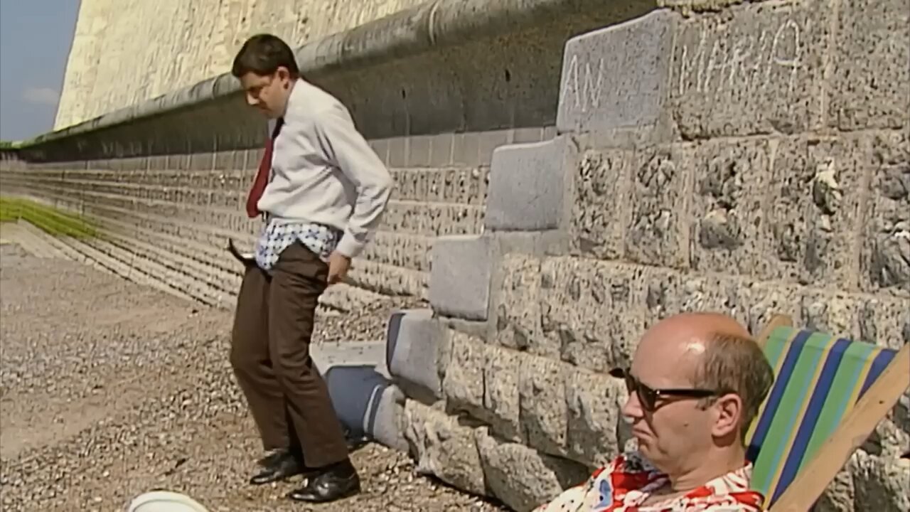 Mr Bean - Mr Bean | S01 E01 | Classic Mr Bean