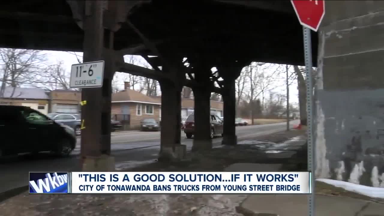 City of Tonawanda bans trucks from Young Street Bridge